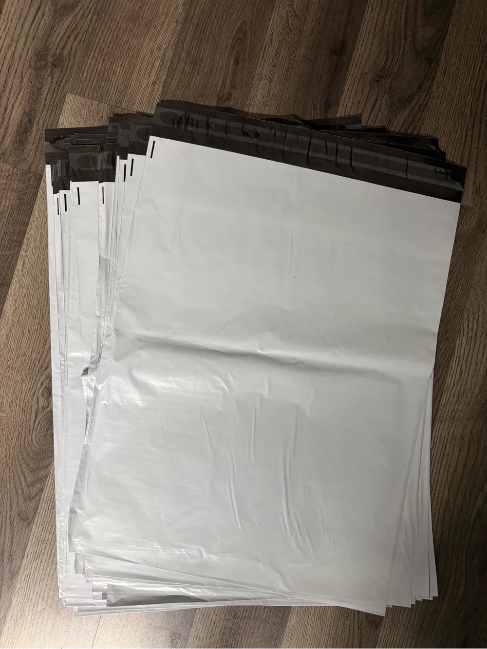20 count 14.5x19 Poly Mailers